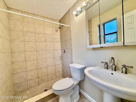 524 17th Avenue N Jacksonville Beach FL 32250