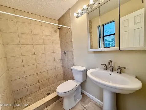 524 17th Avenue N Jacksonville Beach FL 32250