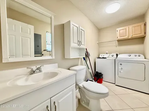 524 17th Avenue N Jacksonville Beach FL 32250