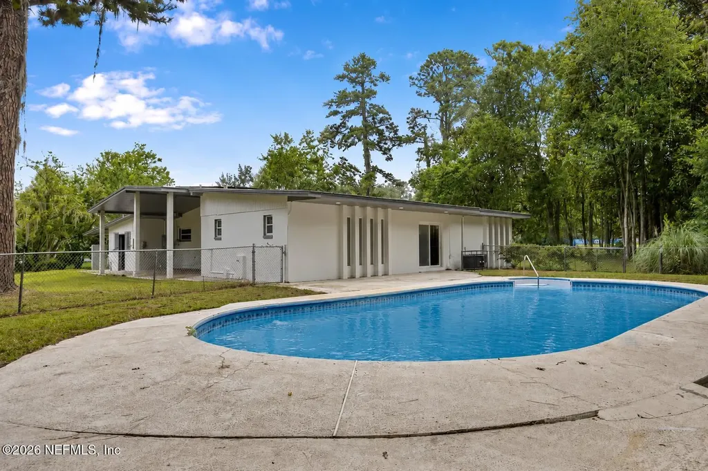 541827 Us Highway 1 Callahan FL 32011