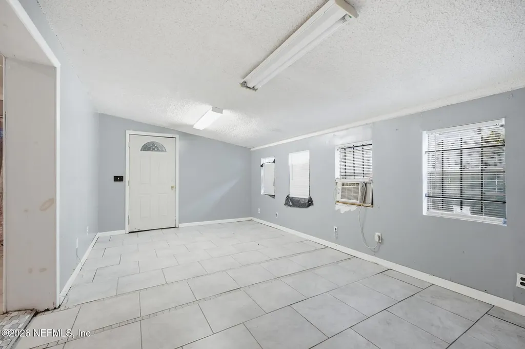 2654 Wilkins Court Jacksonville FL 32209
