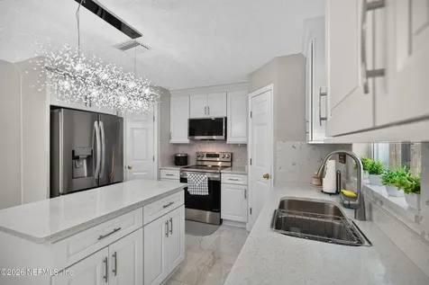 3447 Caroline Ridge Lane E Jacksonville FL 32225