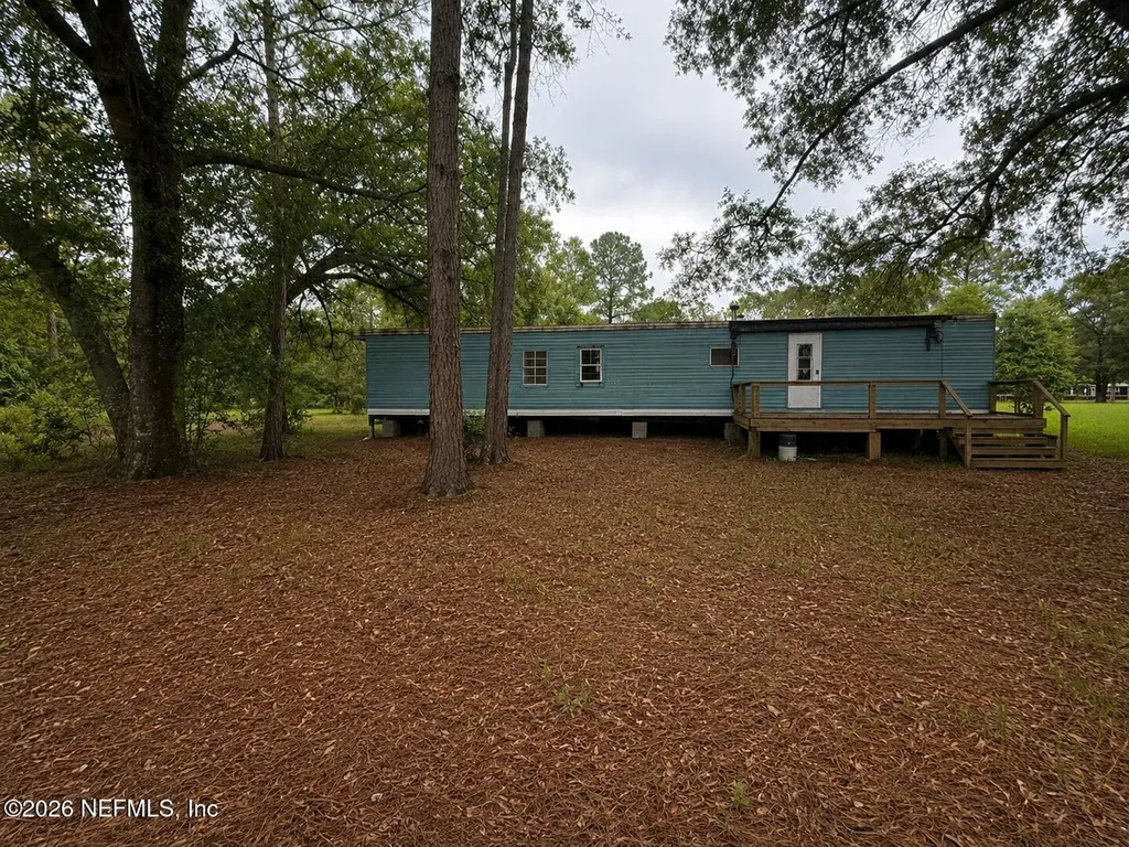 5499 Darwood Street Melrose FL 32666