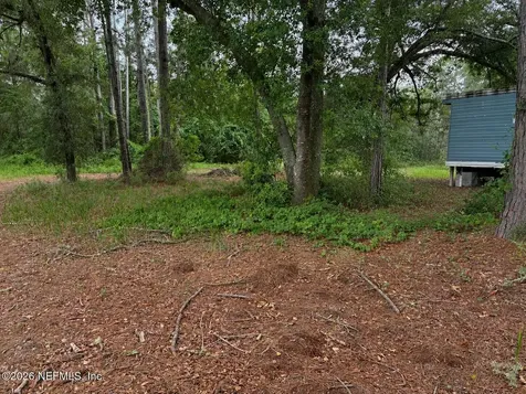 5499 Darwood Street Melrose FL 32666