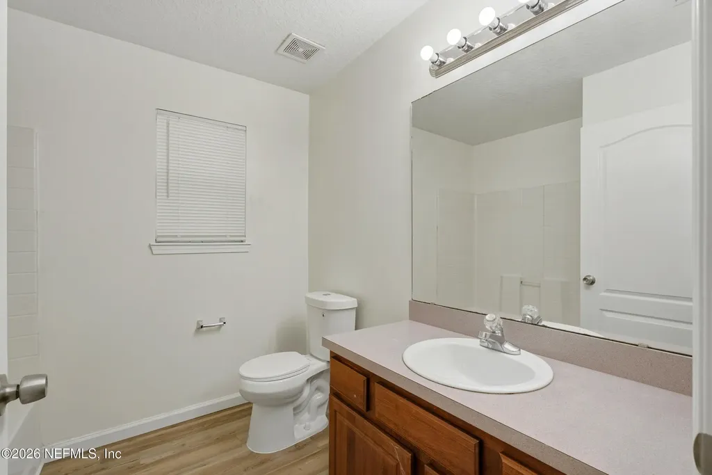6878 Wall Springs Drive Jacksonville FL 32222