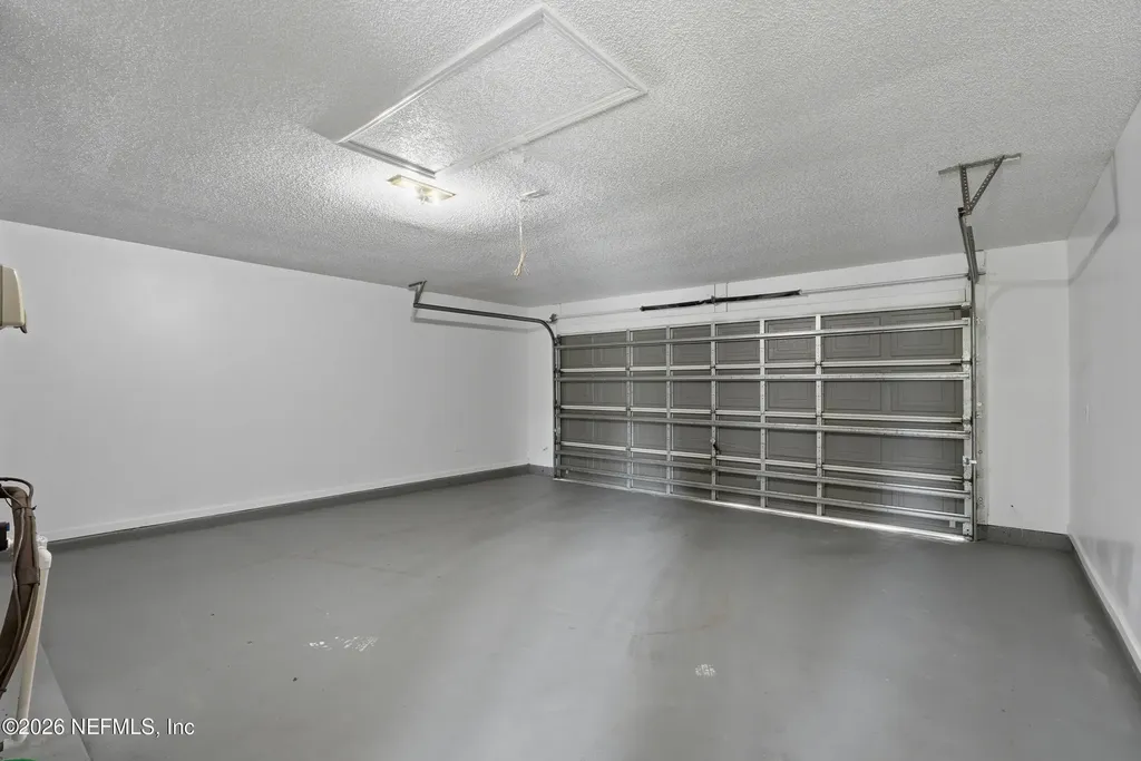 6878 Wall Springs Drive Jacksonville FL 32222
