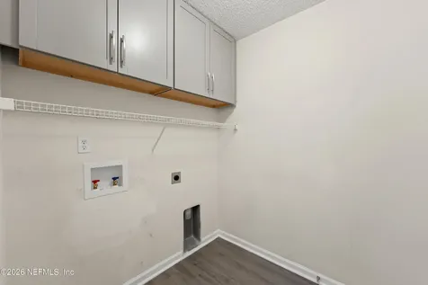 6709 Southern Oaks Drive Jacksonville FL 32244