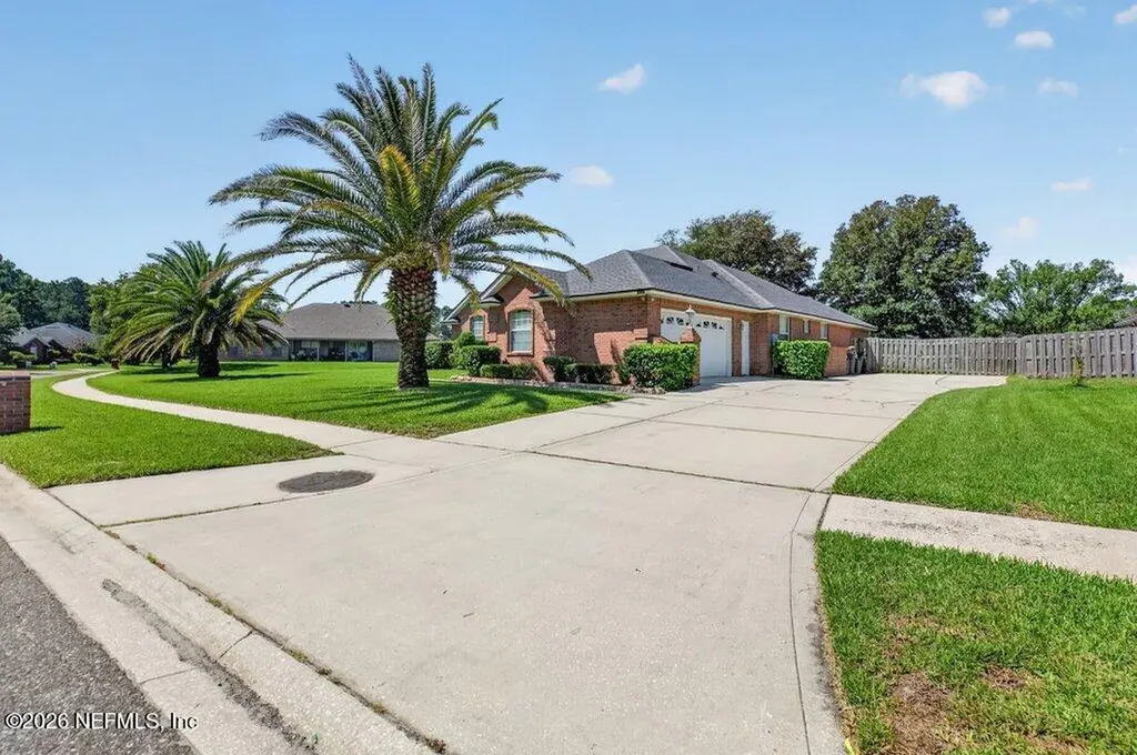 1534 Lockend Court Jacksonville FL 32221
