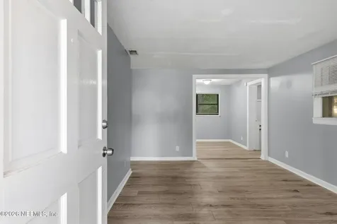 4207 Francis Road Jacksonville FL 32209