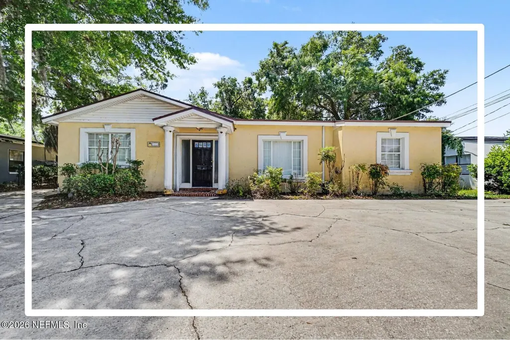 2422 University Boulevard W Jacksonville FL 32217