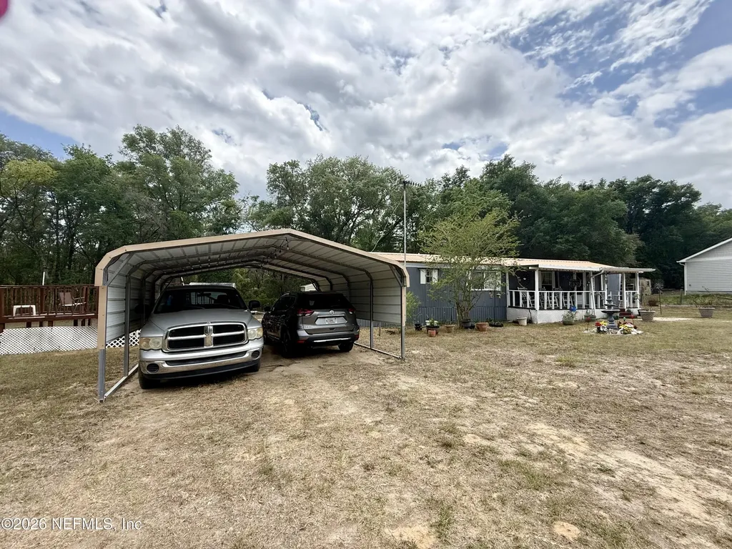 424 New Jersey Avenue Hawthorne FL 32640