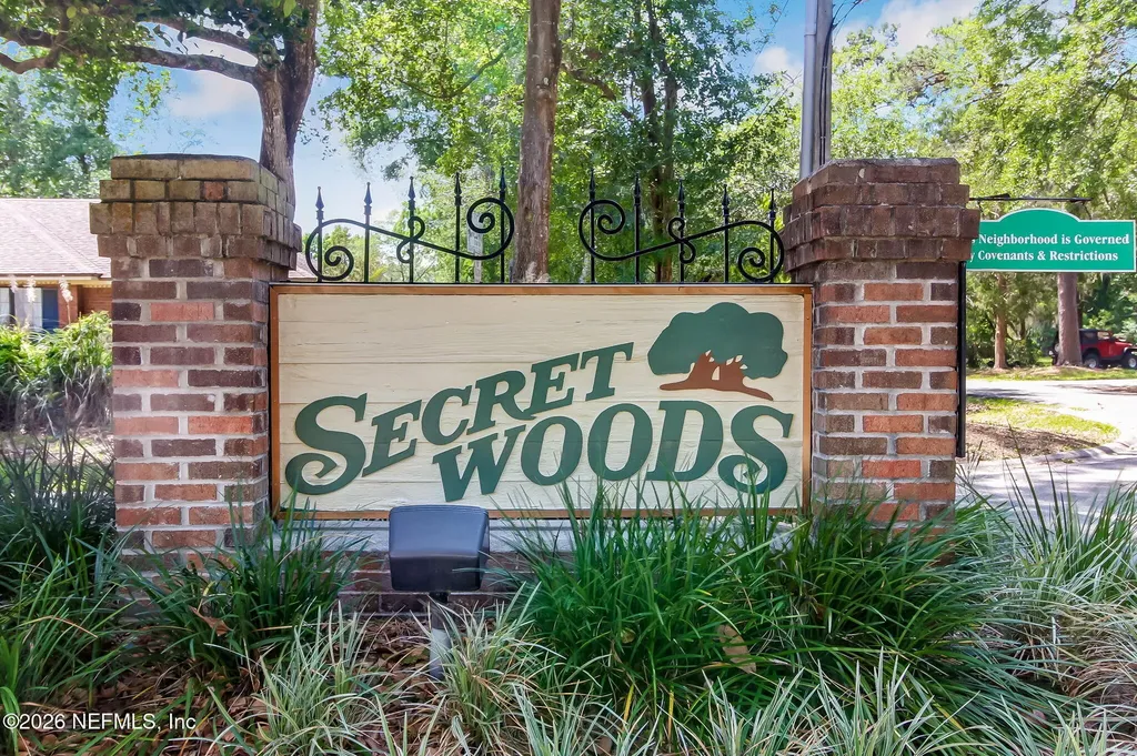 7364 Secret Woods Drive Jacksonville FL 32216
