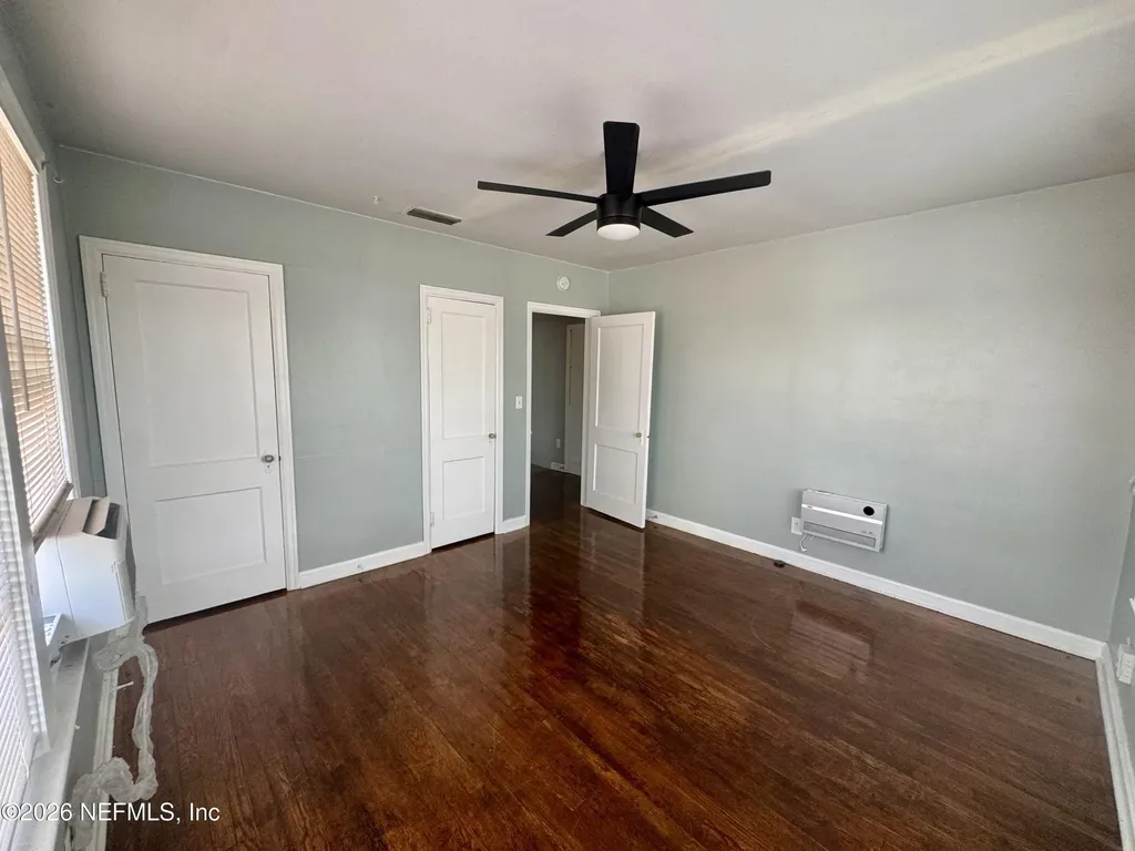 2338 Oak Street Jacksonville FL 32204