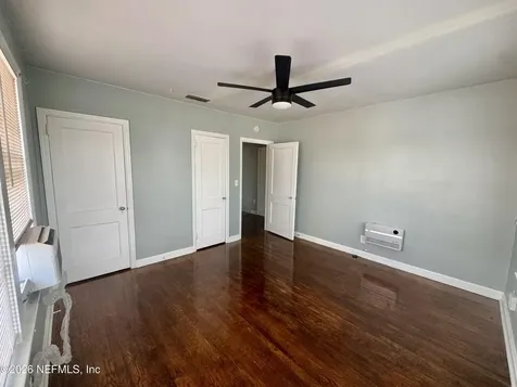 2338 Oak Street Jacksonville FL 32204