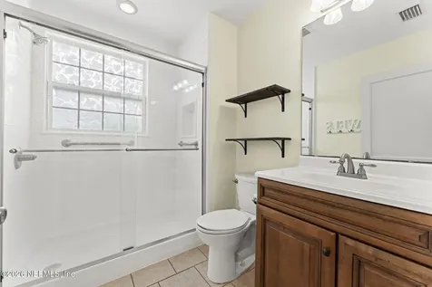 4311 Demedici Avenue Jacksonville FL 32210