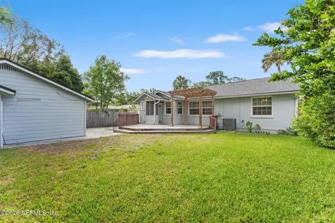 4311 Demedici Avenue Jacksonville FL 32210