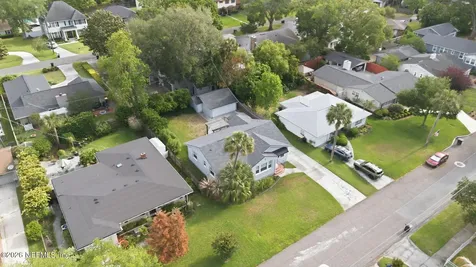 4311 Demedici Avenue Jacksonville FL 32210