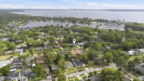 4311 Demedici Avenue Jacksonville FL 32210