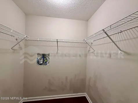 8212 Maple Street Jacksonville FL 32244