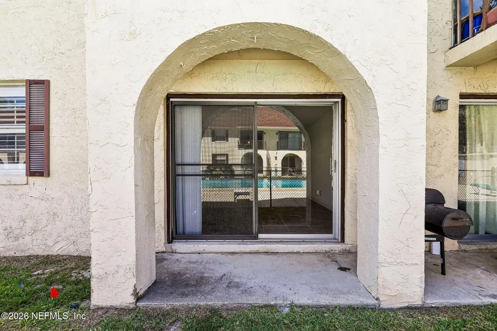 1735 El Camino Road Jacksonville FL 32216
