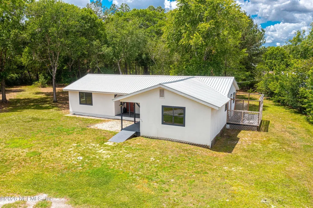 19542 NW 56th Avenue Starke FL 32091
