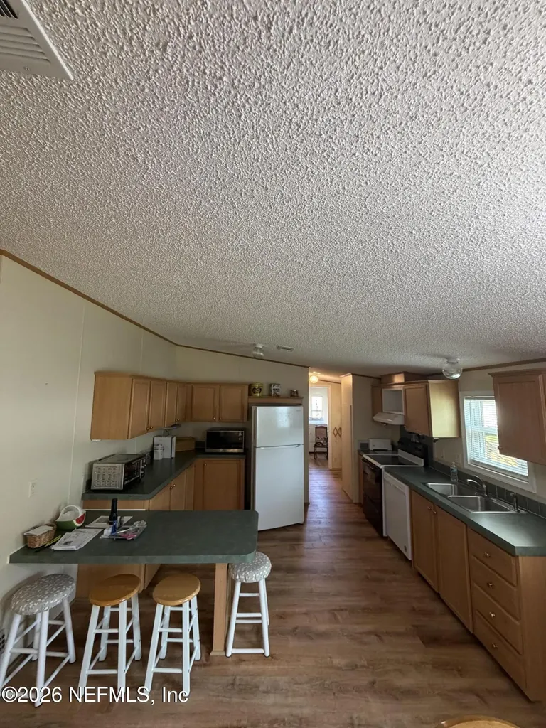 107 Trout Trail Crescent City FL 32112