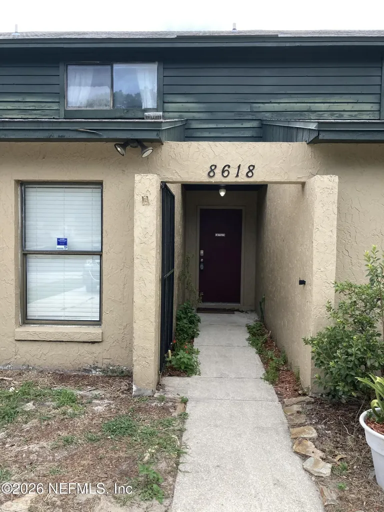 8618 Colony Pine Circle Jacksonville FL 32244