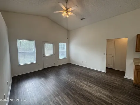 7557 Cliff Cottage Drive Jacksonville FL 32244