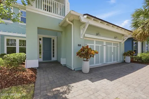 275 Freshwater Drive St. Johns FL 32259