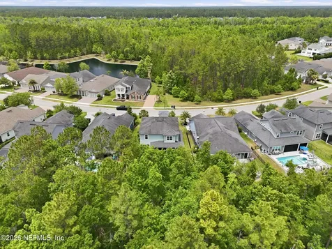 275 Freshwater Drive St. Johns FL 32259