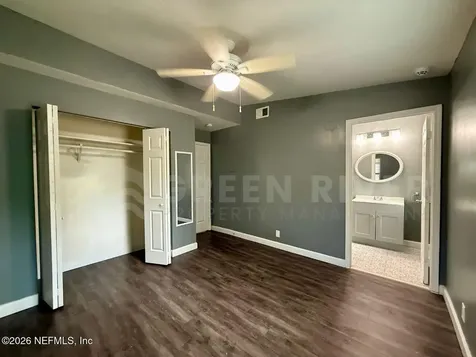 9041 2nd Avenue Jacksonville FL 32208