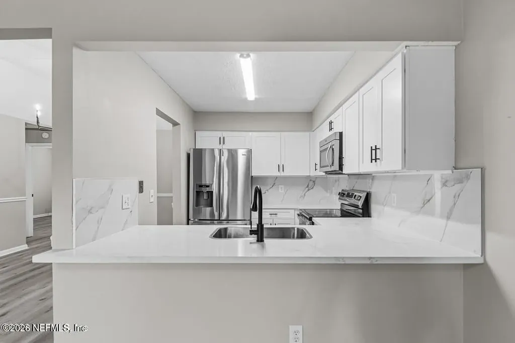 3552 Colony Cove Trail W Jacksonville FL 32277
