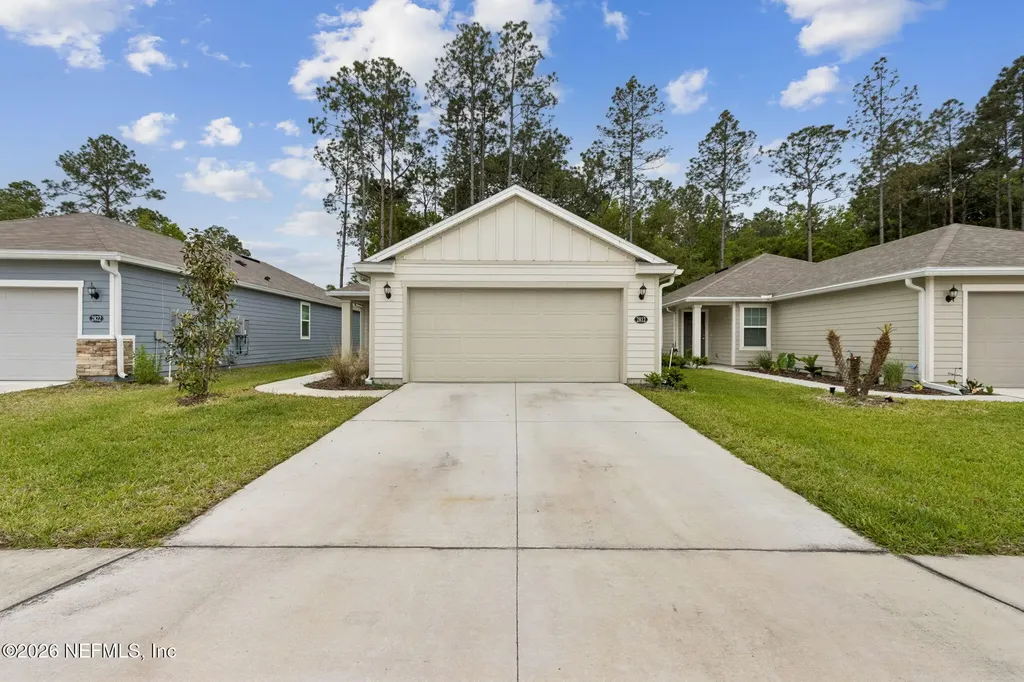 2812 Monroe Lakes Terrace Green Cove Springs FL 32043