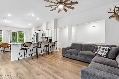 2812 Monroe Lakes Terrace Green Cove Springs FL 32043