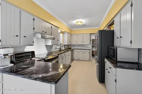 1860 Highland Drive Fernandina Beach FL 32034