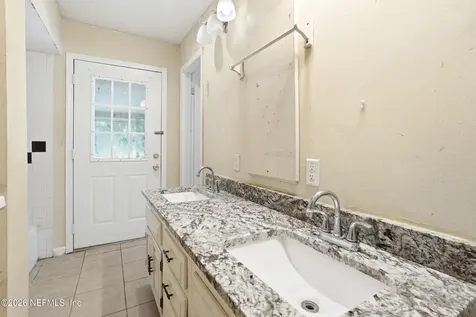 5112 110th Street Jacksonville FL 32244