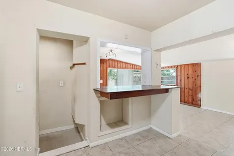 5112 110th Street Jacksonville FL 32244