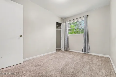 6951 Bernay Avenue Jacksonville FL 32205