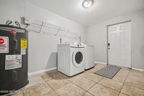 6951 Bernay Avenue Jacksonville FL 32205