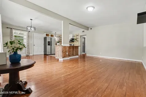 6951 Bernay Avenue Jacksonville FL 32205