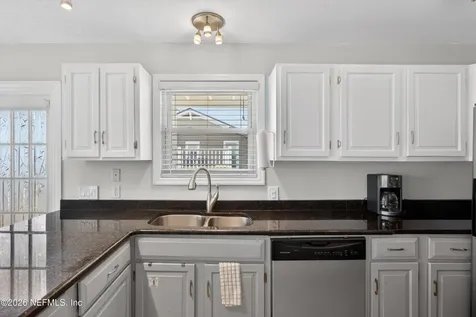 724 1st Street Jacksonville Beach FL 32250
