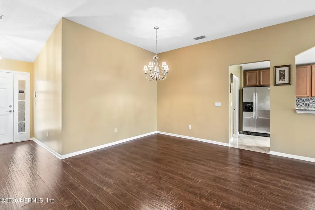 6933 Southern Oaks Drive W Jacksonville FL 32244