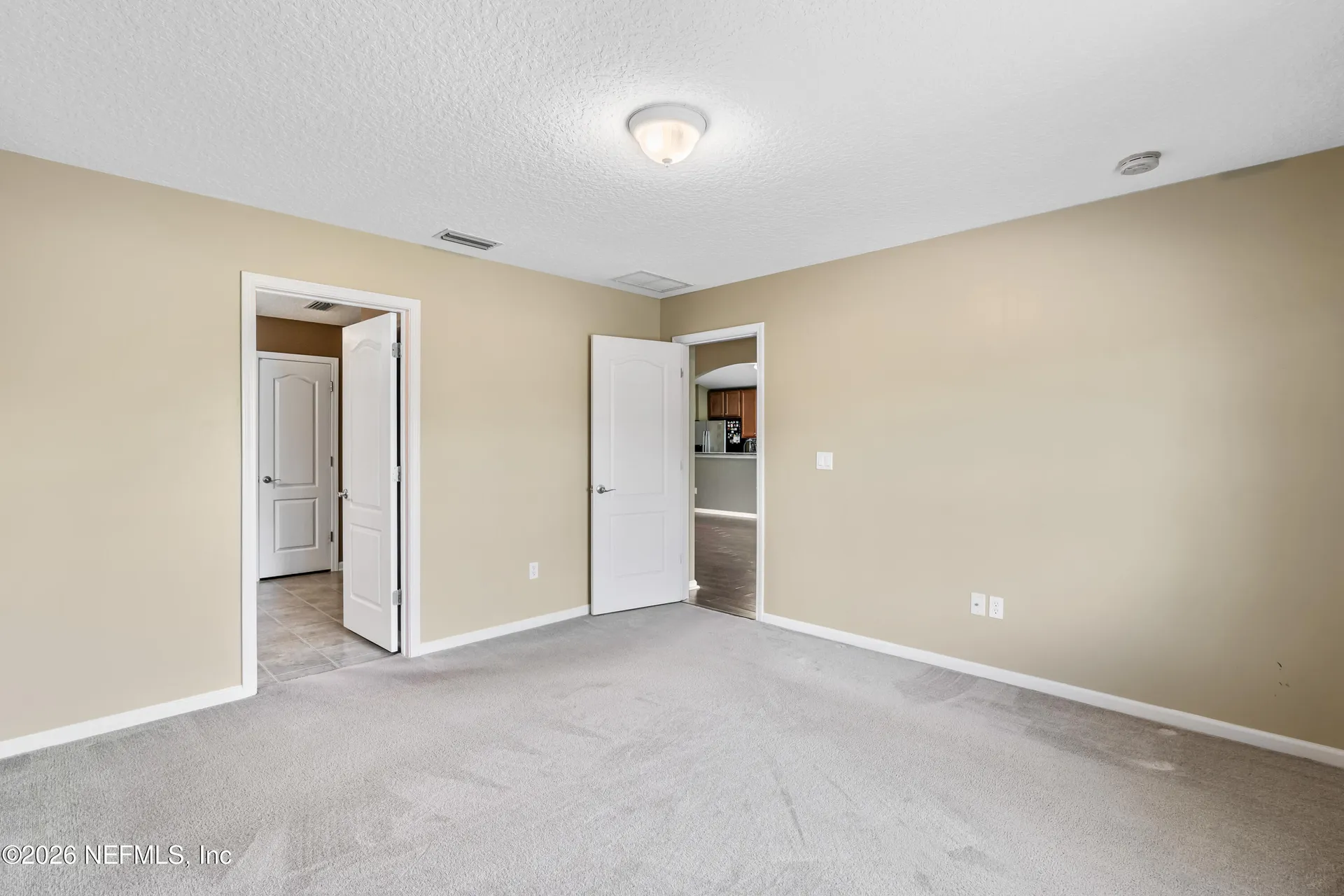 6933 Southern Oaks Drive W Jacksonville FL 32244