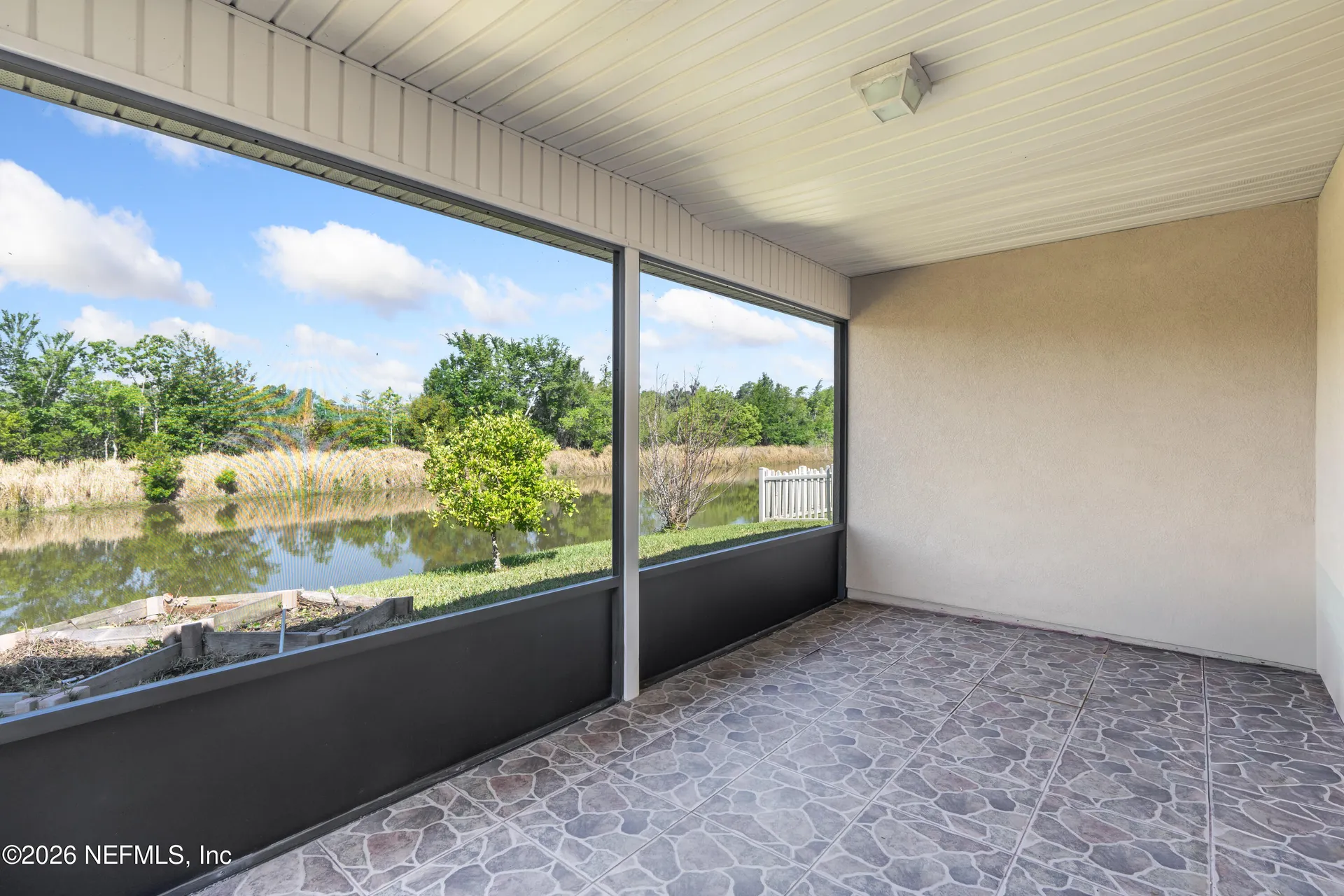 6933 Southern Oaks Drive W Jacksonville FL 32244