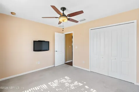 6933 Southern Oaks Drive W Jacksonville FL 32244