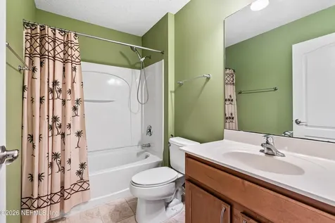 6933 Southern Oaks Drive W Jacksonville FL 32244