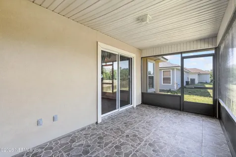 6933 Southern Oaks Drive W Jacksonville FL 32244