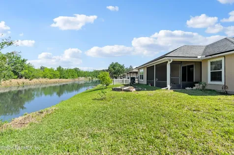 6933 Southern Oaks Drive W Jacksonville FL 32244