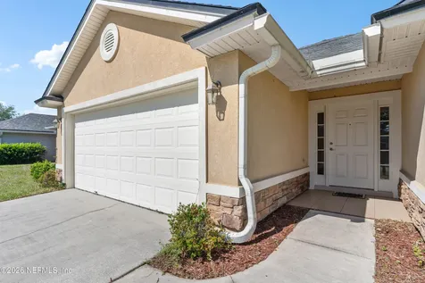 6933 Southern Oaks Drive W Jacksonville FL 32244
