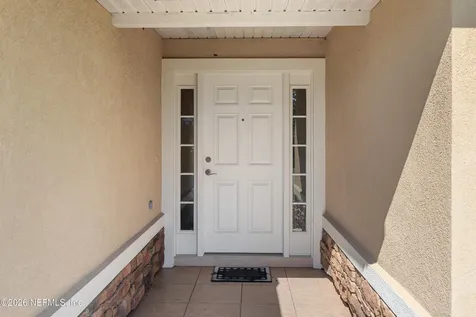 6933 Southern Oaks Drive W Jacksonville FL 32244